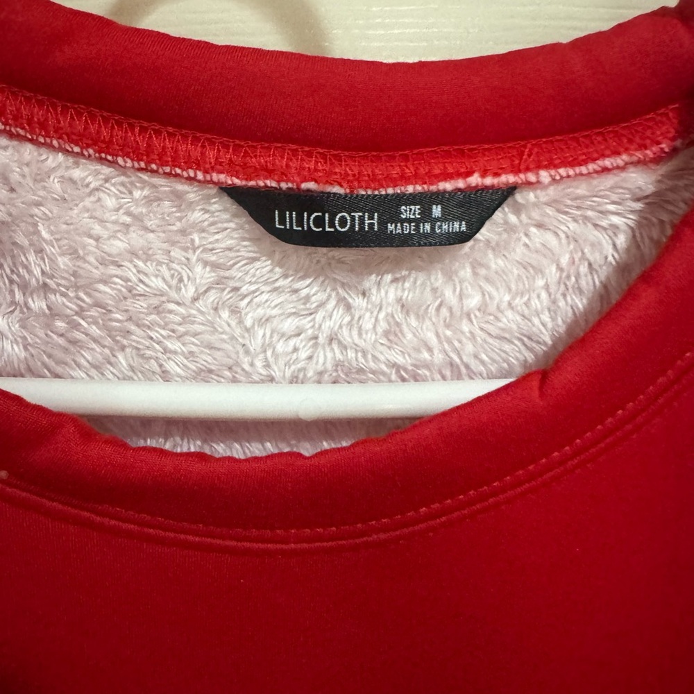 NIB Red and White Fleece-Lined Tunic - Picture 6 of 6